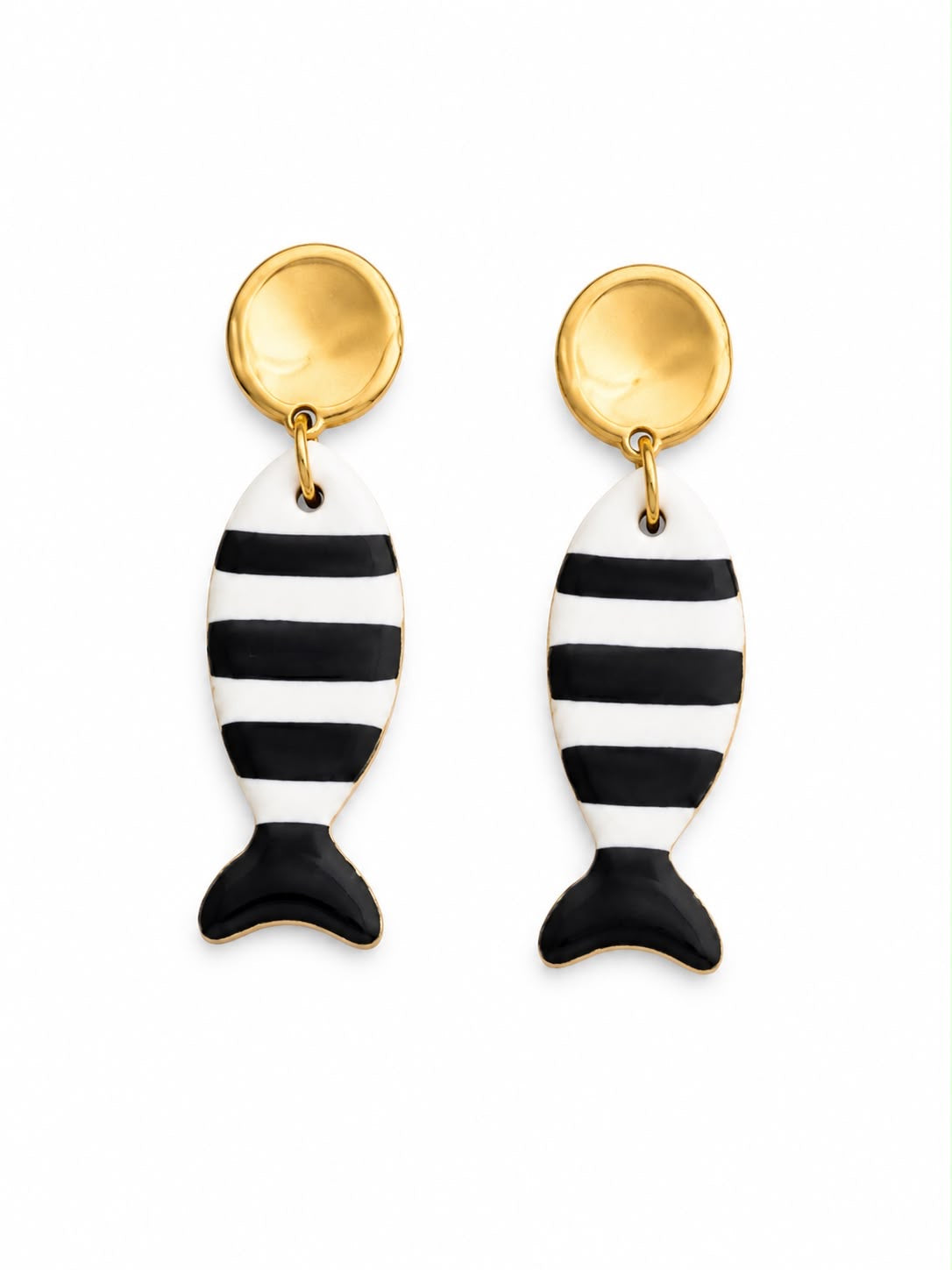 Pendientes pez negro